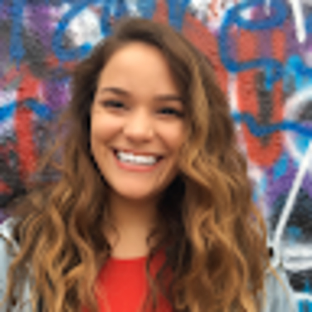 Meet your Posher, Macie